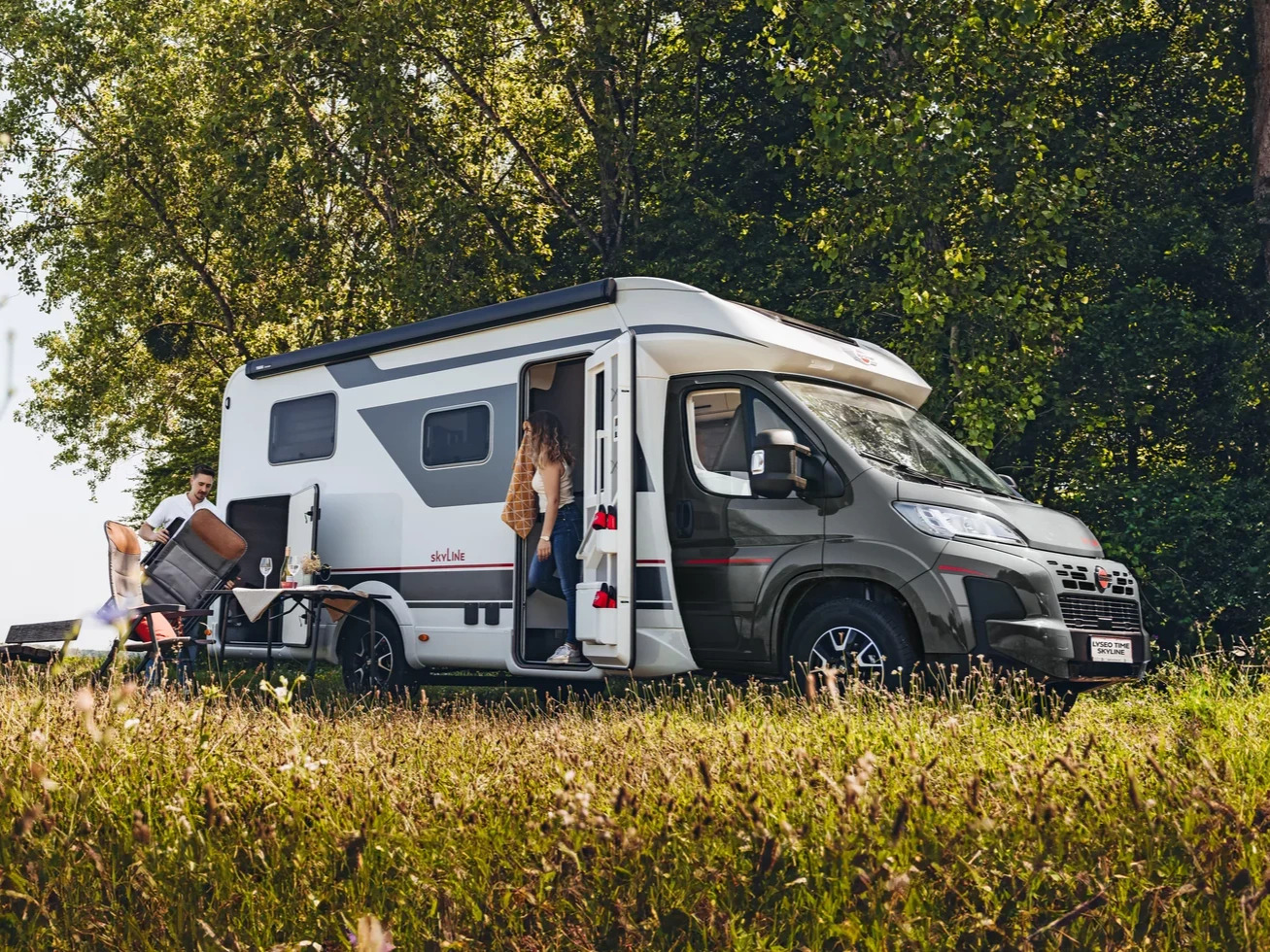 BÜRSTNER Wohnmobil Lyseo Time Skyline